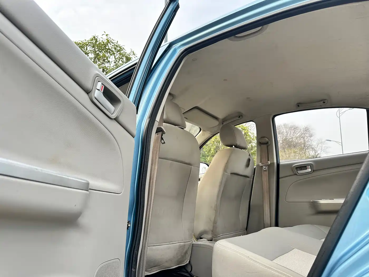 Changan Yuexiang V3 2014 2012 1.3L Manual Luxury (China V)