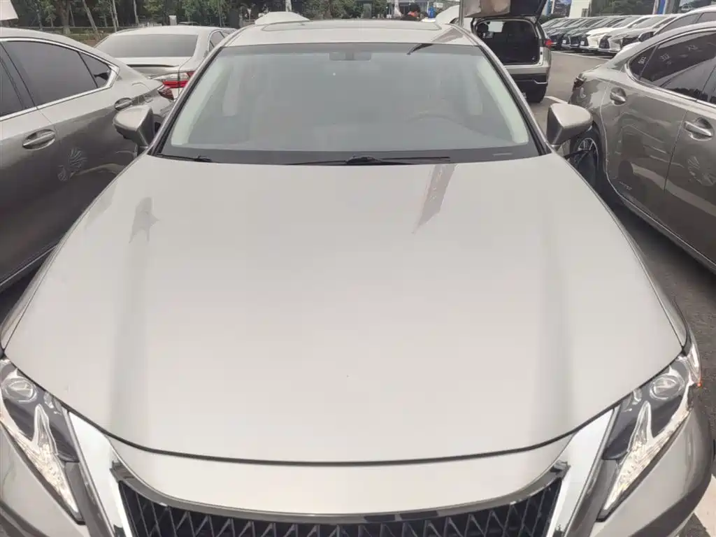 Lexus ES 2015 200 Elite Edition фото 20