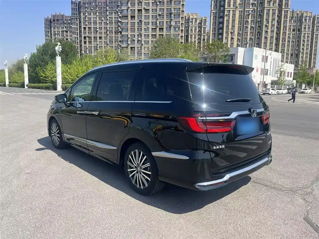 Honda Elysion 2025 2024 2.0L e:HEV Supreme Edition
