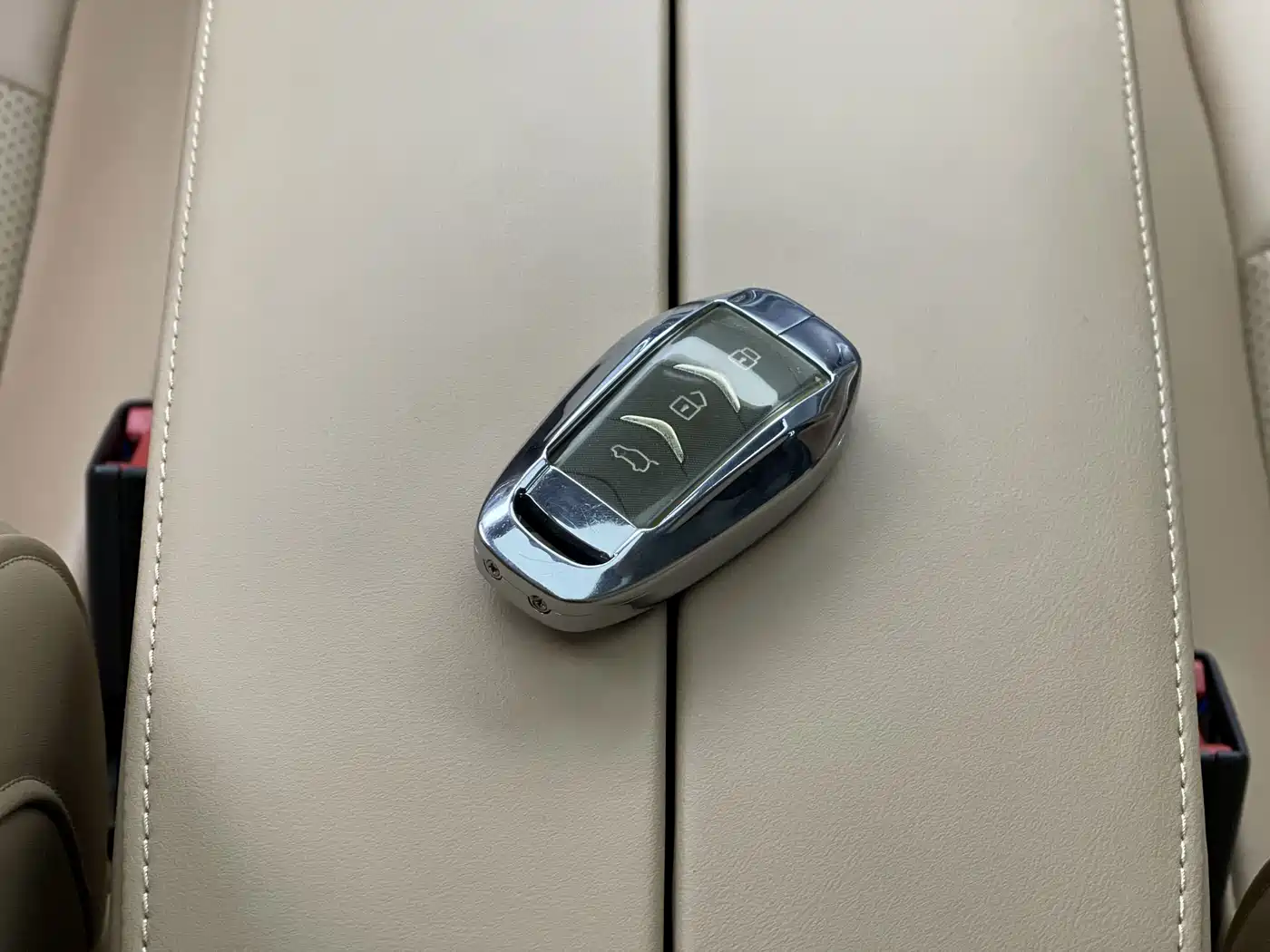 Landian E5 2024 2024 Glory Edition 100KM Ultimate Type 7-Seater