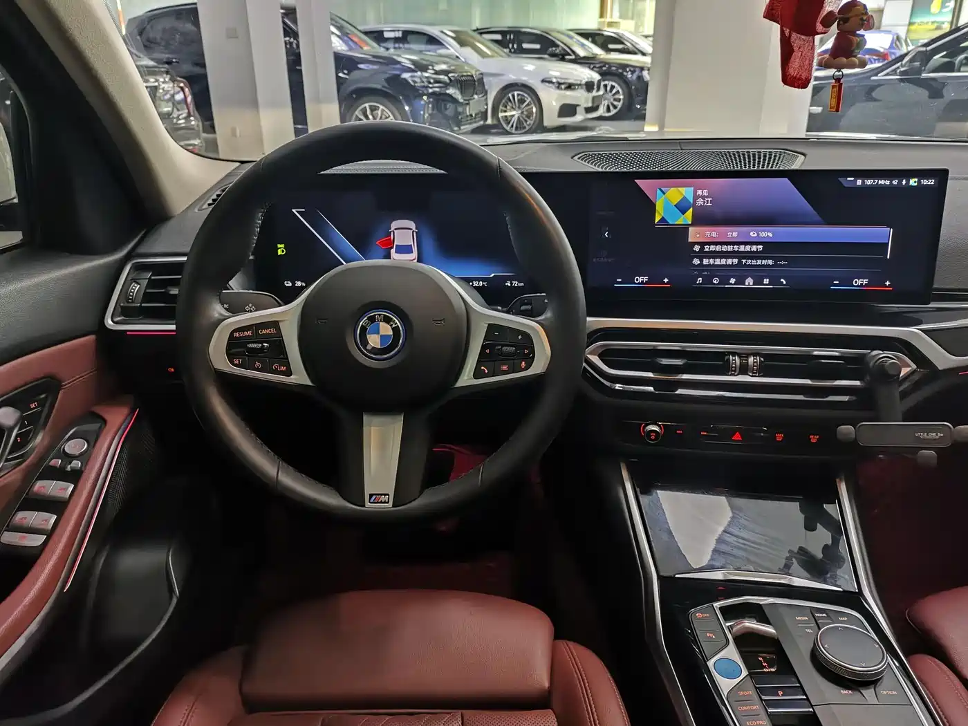 BMW i3 2024 eDrive 35 L фото 9