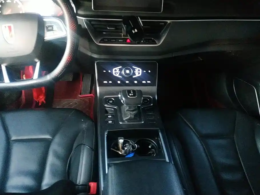 Hongqi H5 2022 Classic 1.5T DCT Flag Rhythm Edition фото 16