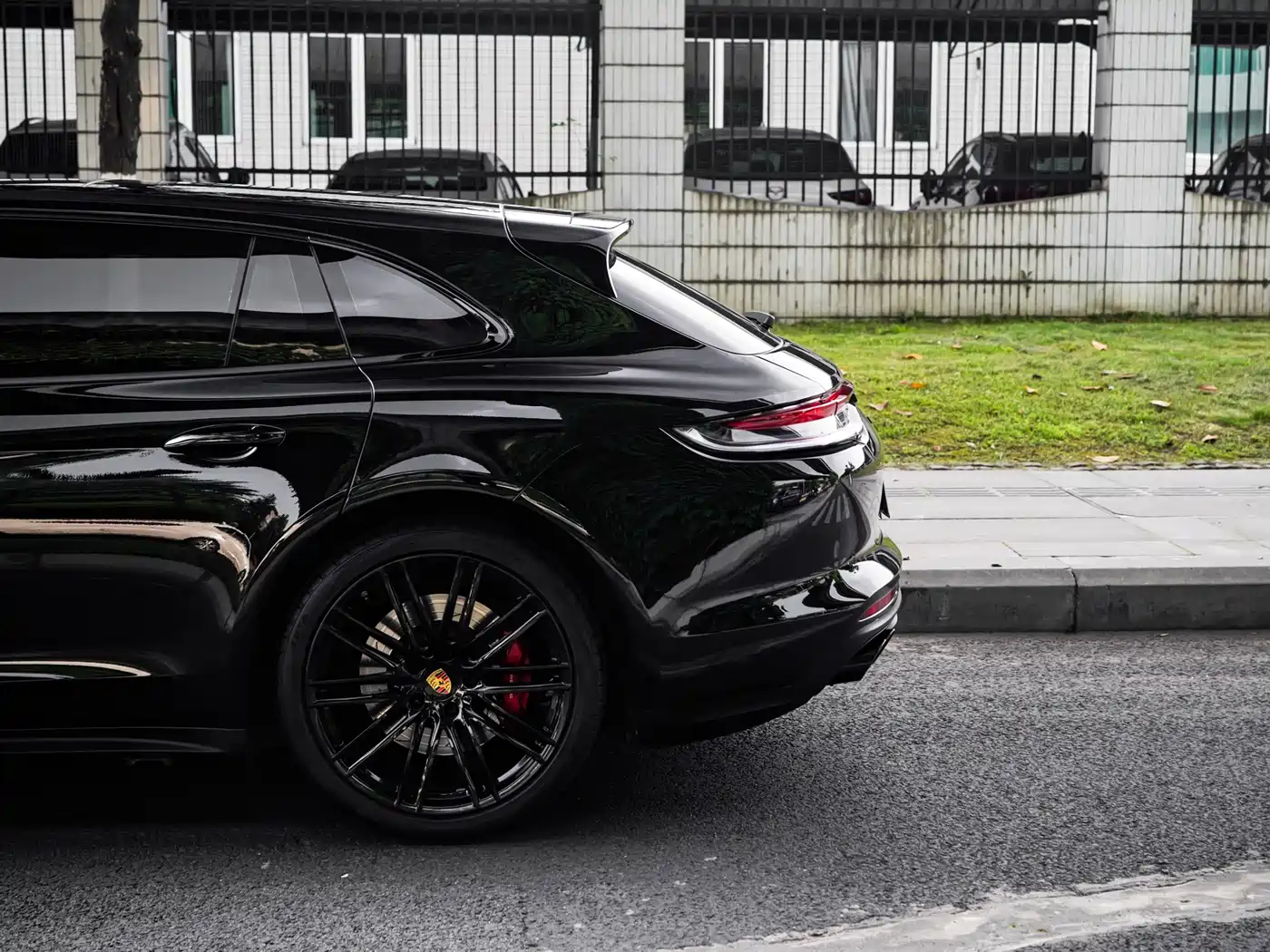 Porsche Panamera 2019 Panamera 4 Sport Turismo 2.9T фото 34