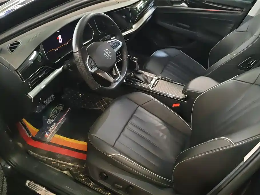 Volkswagen Passat 2022 330TSI Elite Edition фото 9