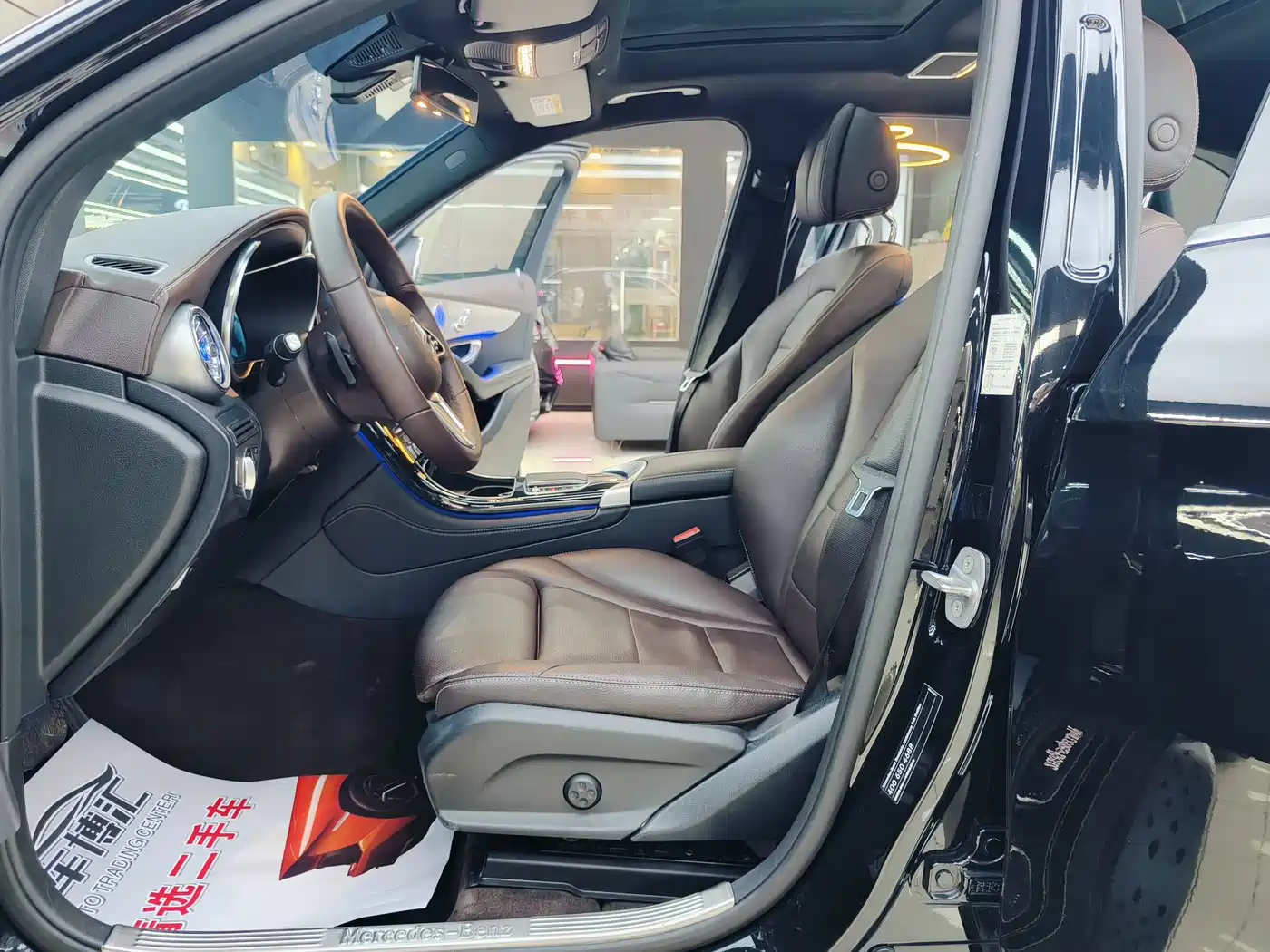 Mercedes-Benz GLC 2021 GLC 260 L 4MATIC Sporty фото 8