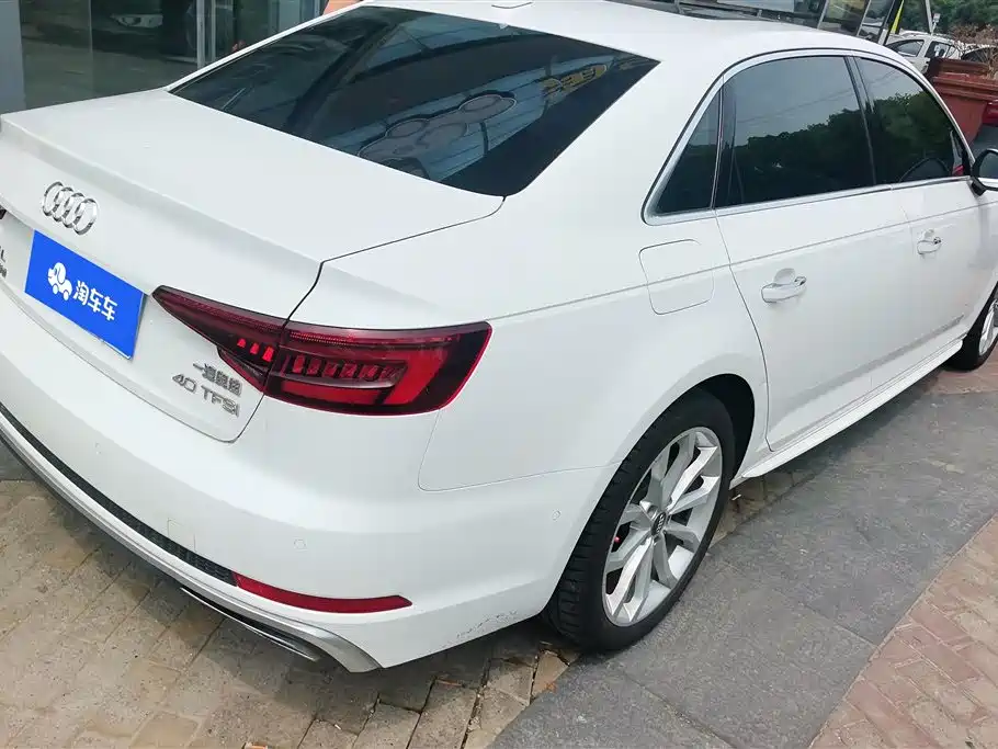 Audi A4L 2019 40 TFSI Fashion (China V) фото 3