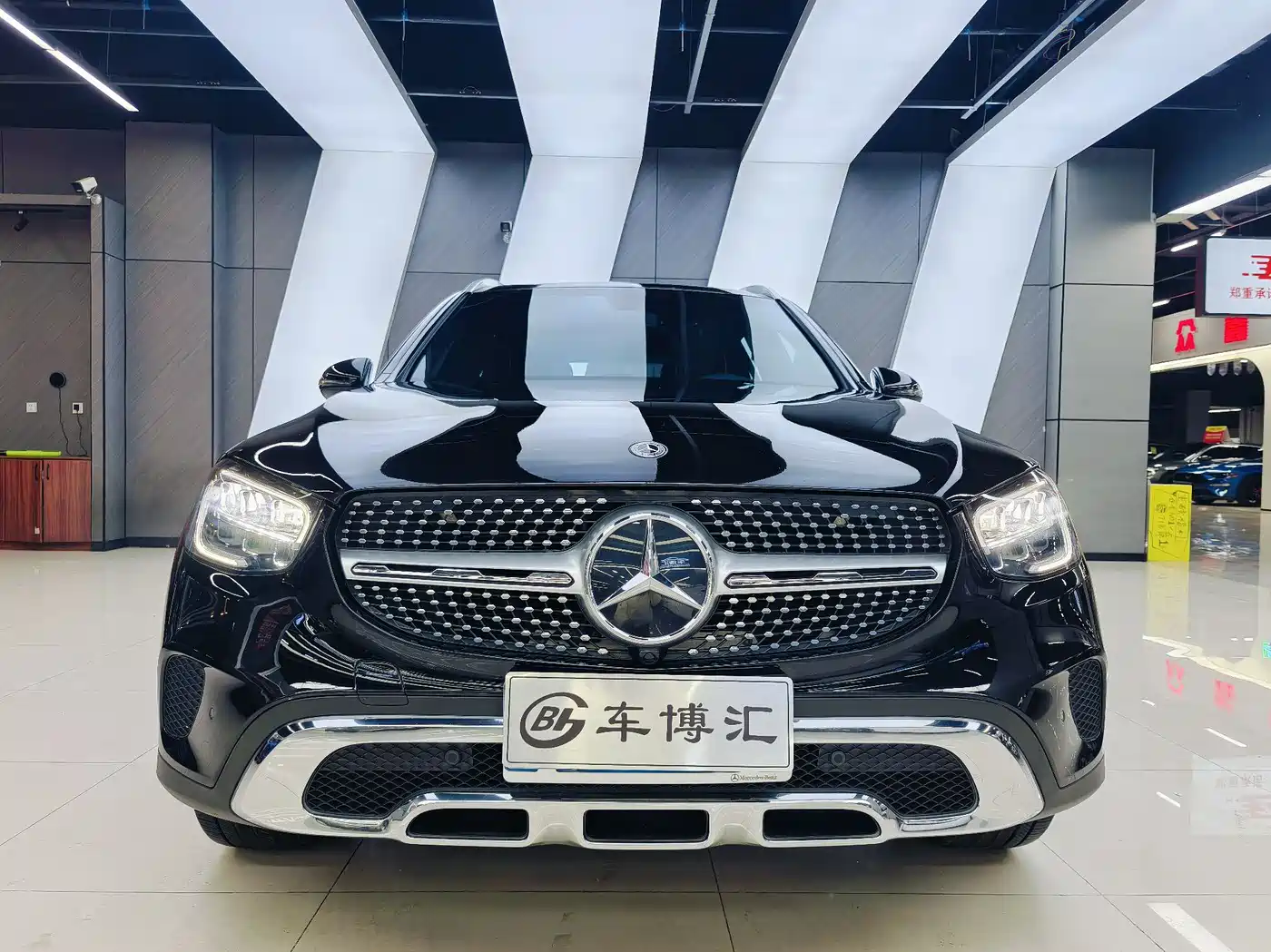 Mercedes-Benz GLC 2021 GLC 260 L 4MATIC Sporty фото 2