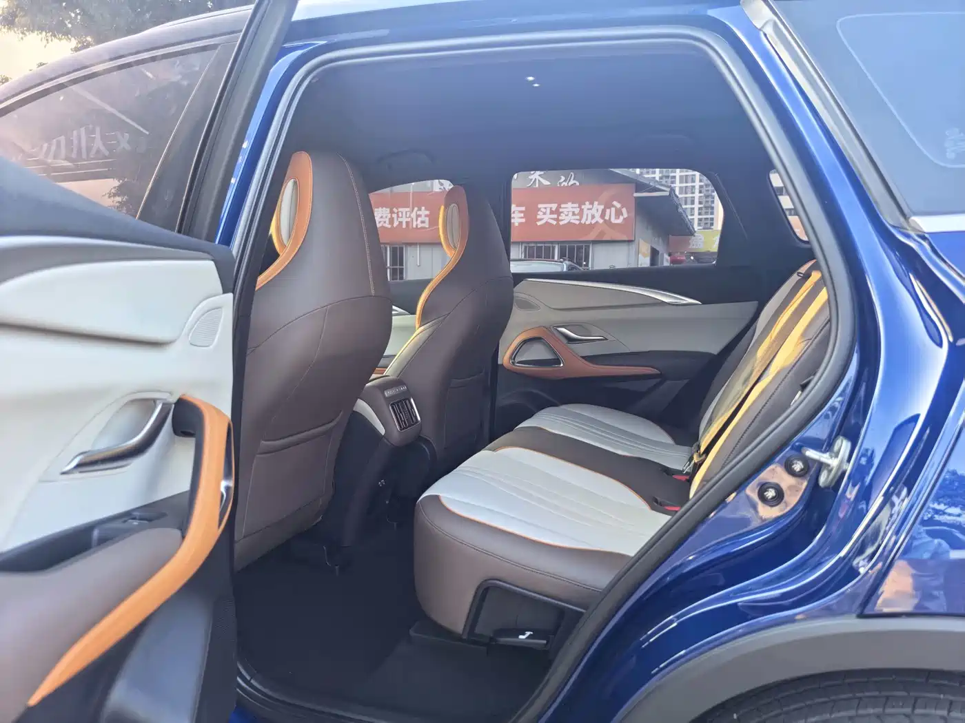 BYD Song Pro New Energy 2022 DM-i 51km Luxury фото 10
