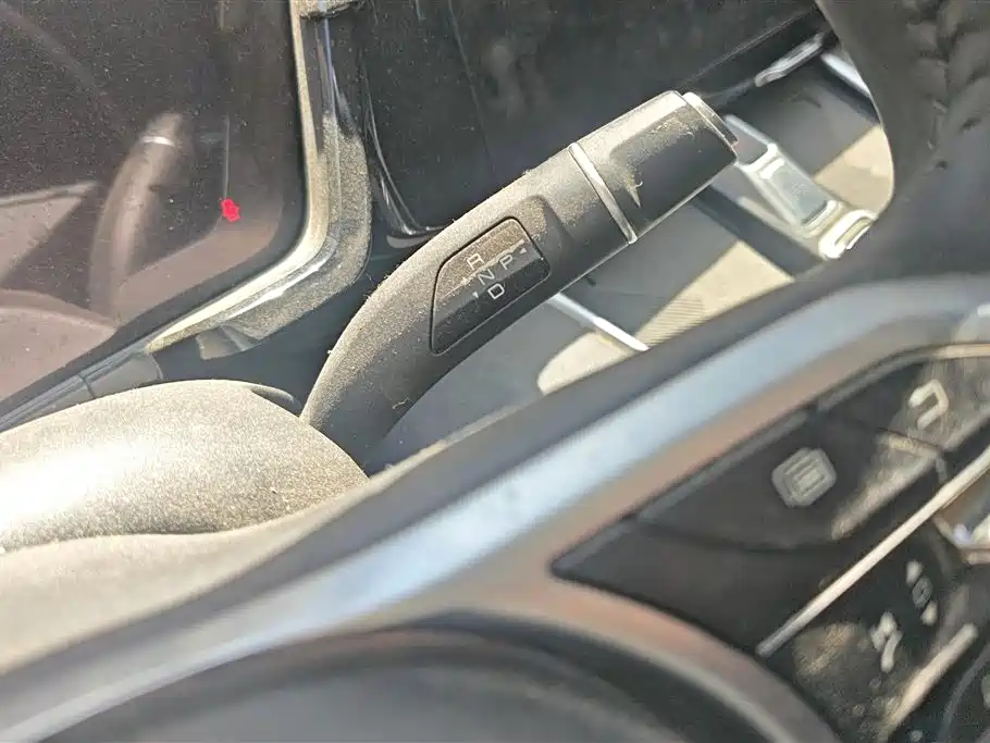 Haval Xiaolong MAX 2023 1.5L Hi4 105 4WD Elite Edition фото 16