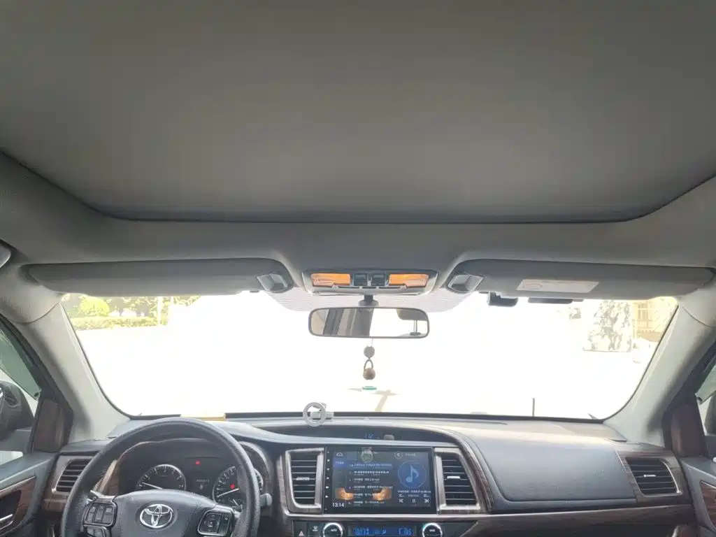 Toyota Highlander 2015 2.0T AWD Luxury Edition 7-seater фото 9