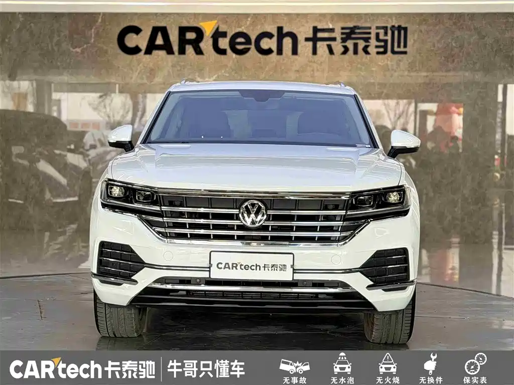 Volkswagen Touareg 2019 2.0TSI Sharp Wing Edition China V фото 3