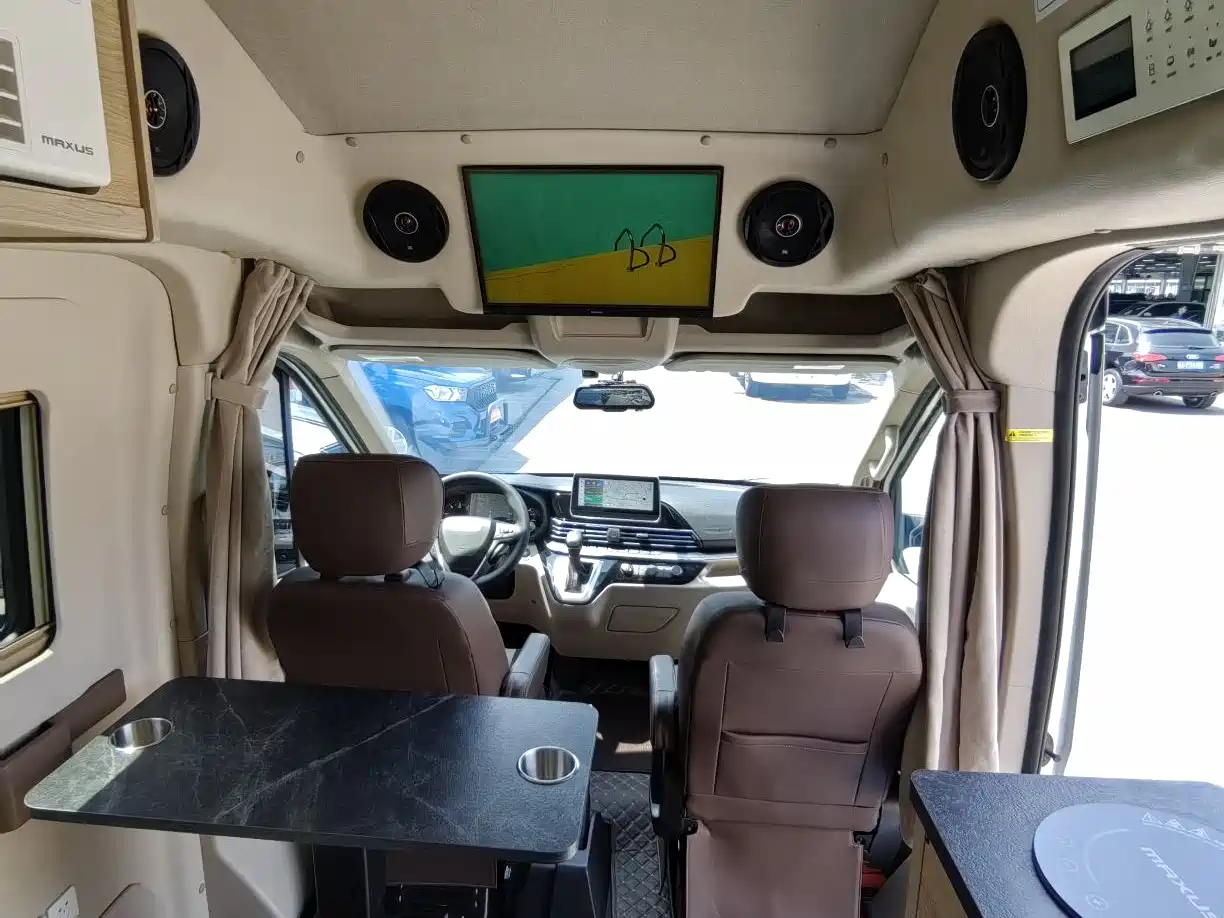 SAIC Maxus V100 RV 2023 2.0T Traveler V100 Mountain Retreat Edition Longitudinal Bed фото 14