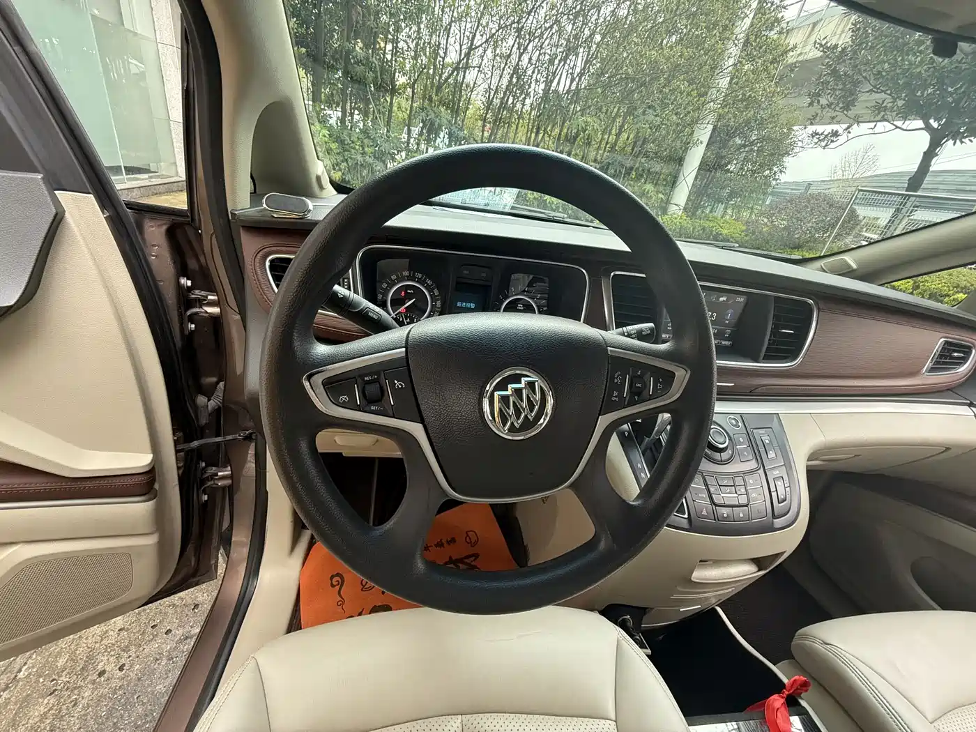 Buick GL8 2018 28T Comfort China VI фото 10
