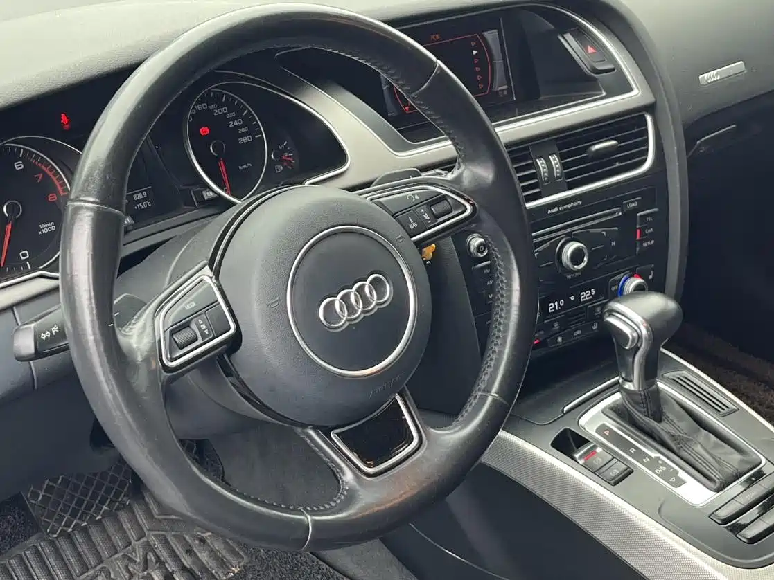 Audi A5 (Import) 2014 Sportback 45 TFSI фото 7