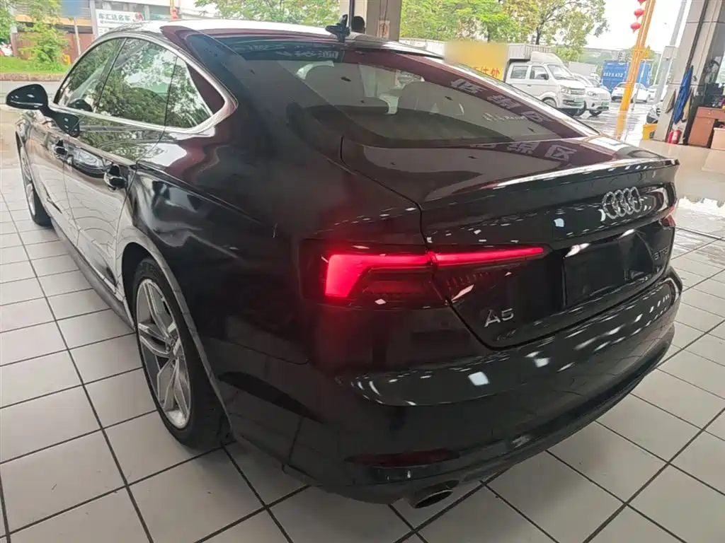 Audi A5 (Import) 2017 Sportback 45 TFSI Fashion фото 5
