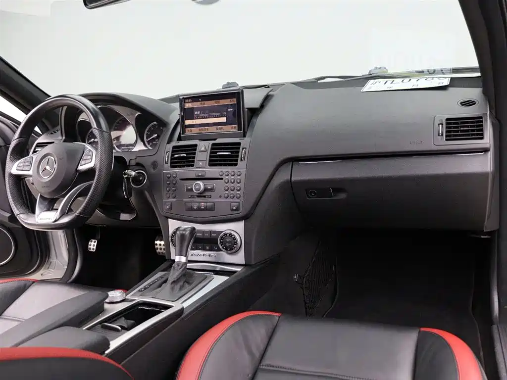 Mercedes-Benz C-Class AMG 2010 AMG C 63 Sport Enhanced Edition фото 21