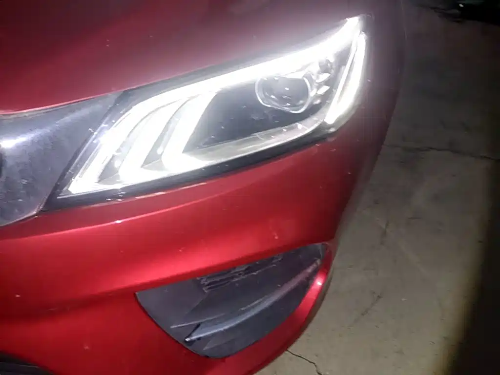 Фото 24 - Geely Binrui
