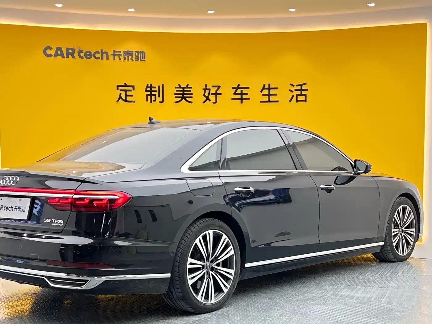 Audi A8 2021 A8L 55 TFSI quattro Premium фото 36