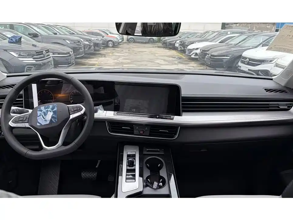 Volkswagen Talagon 2026 330TSI Luxury Cruising Shared Edition фото 7