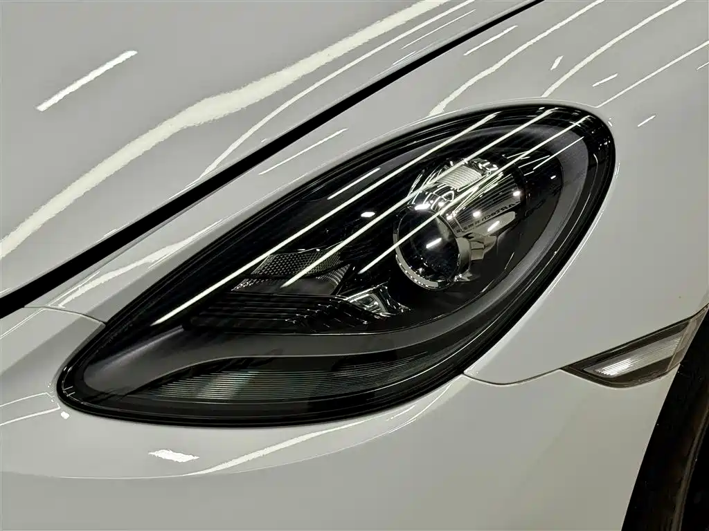Porsche 718 2020 Cayman 2.0T фото 6