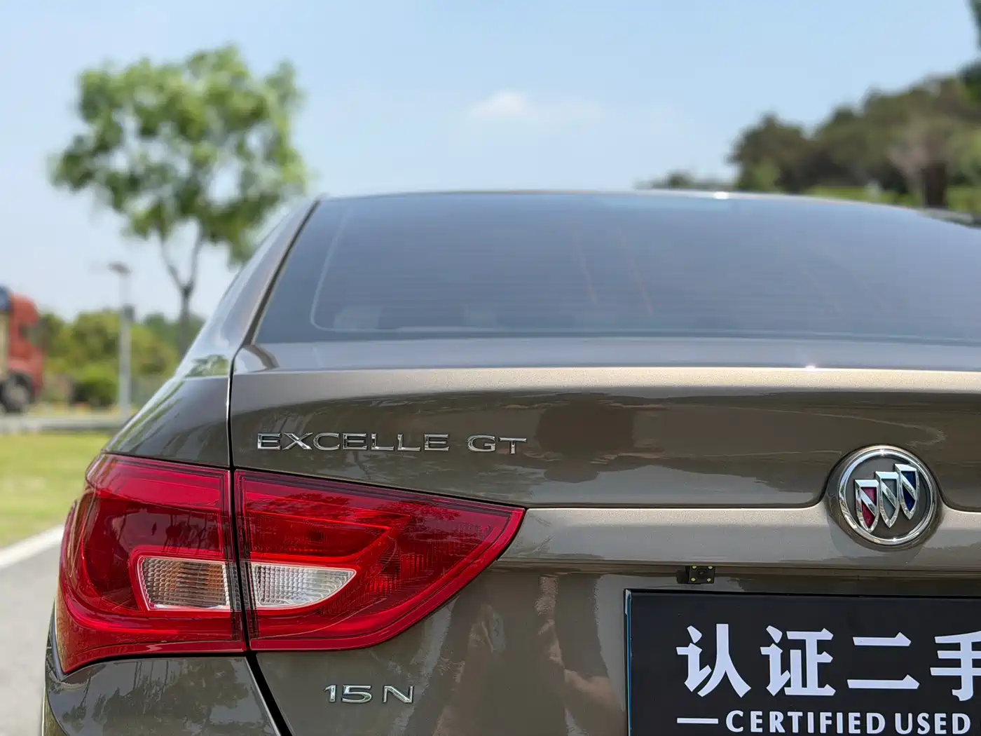 Buick Excelle 2016 15N Automatic Elite фото 8