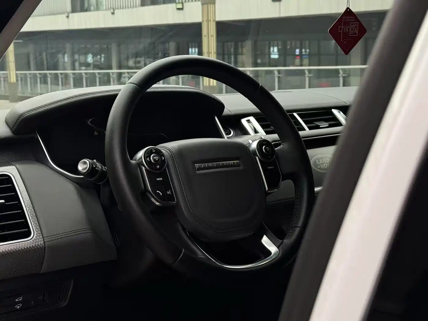 Land Rover Range Rover Sport 2014 5.0 SC V8 Dynamic Genesis Edition фото 8