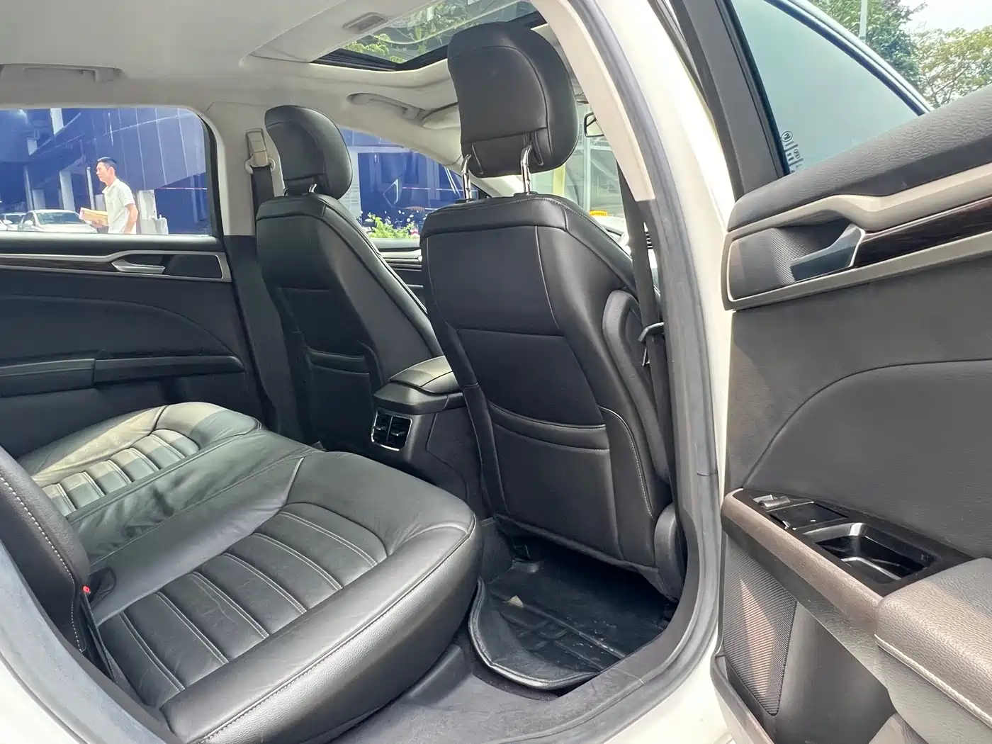 Ford Mondeo 2014 2013 2.0L GTDi200 Fashion