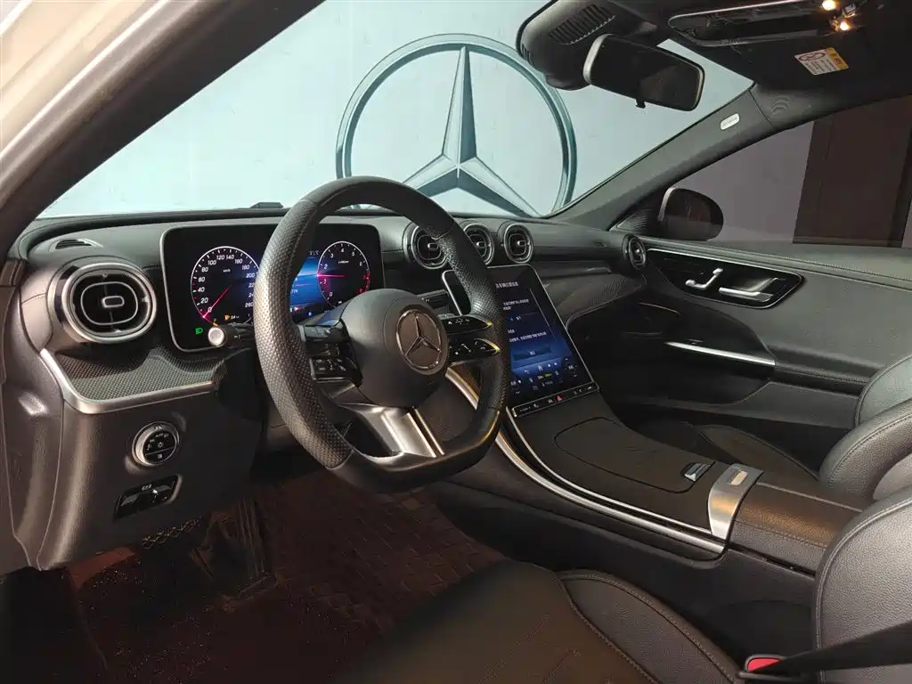 Mercedes-Benz C-Class 2024 C 260 L Sport фото 8