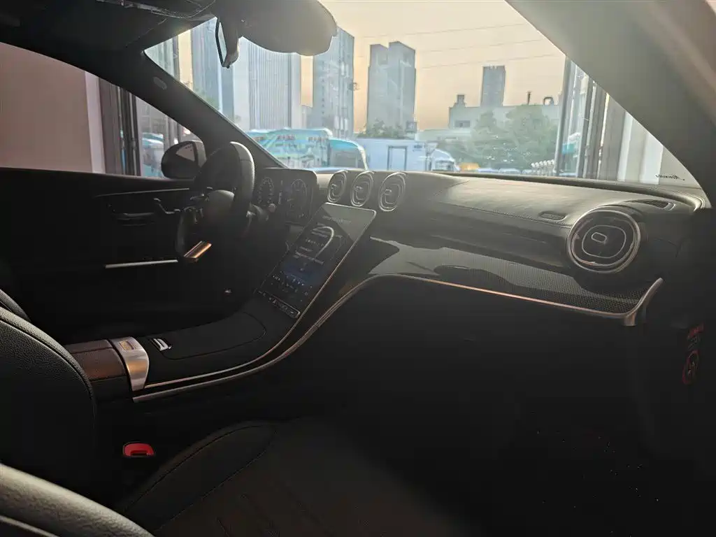 Mercedes-Benz C-Class 2024 C 260 L Sport фото 16