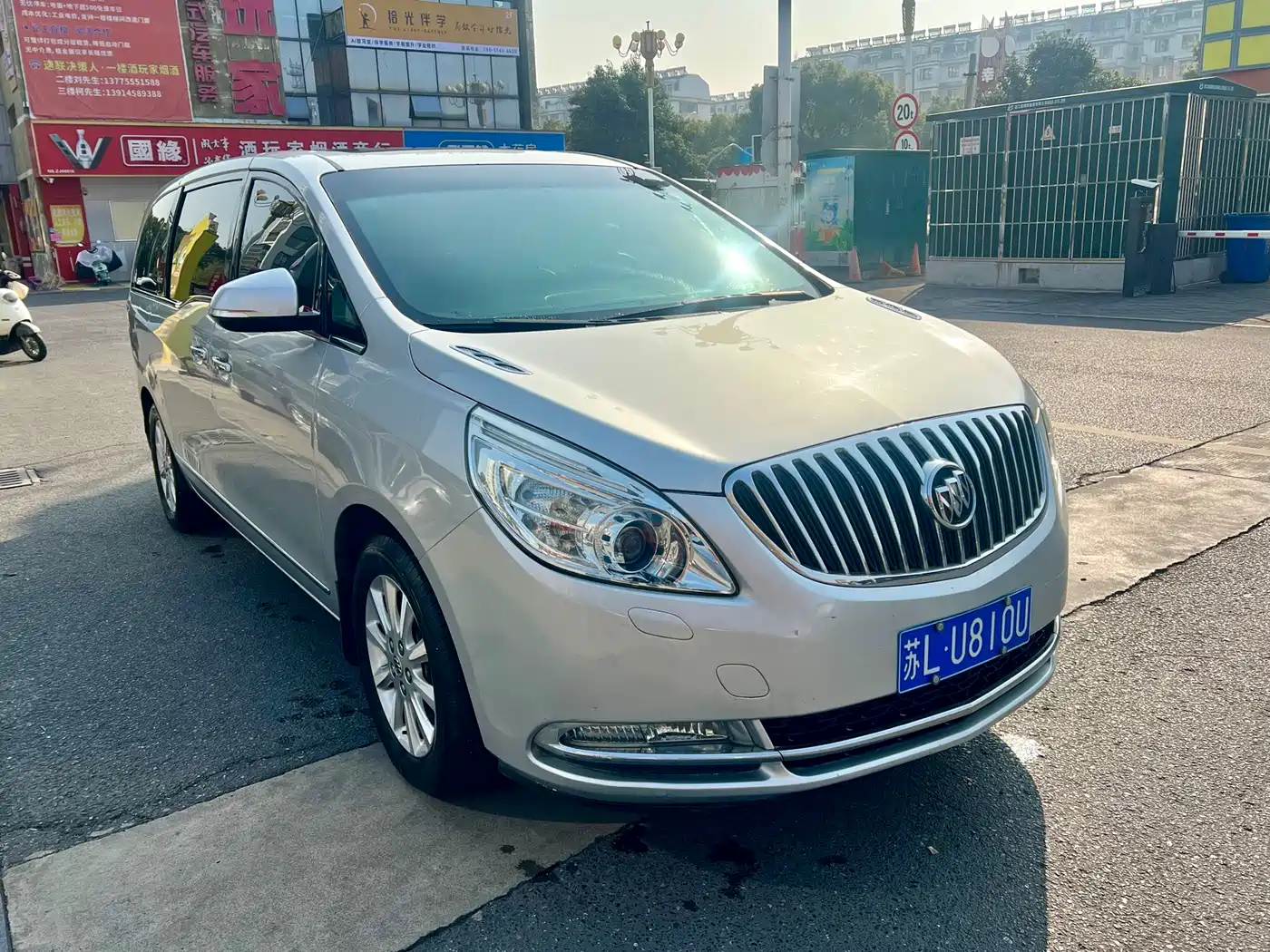 Buick GL8 2011 3.0L XT Luxury Business Flagship