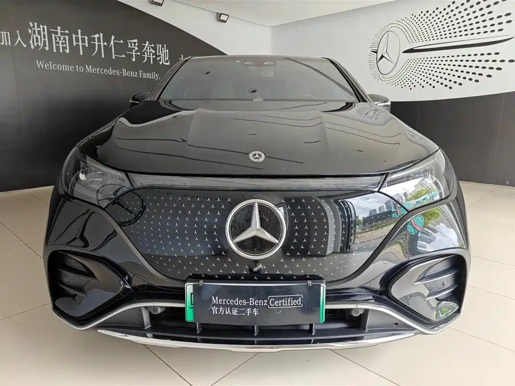 Mercedes-Benz EQE SUV 2024 500 4MATIC Luxury Edition фото 3