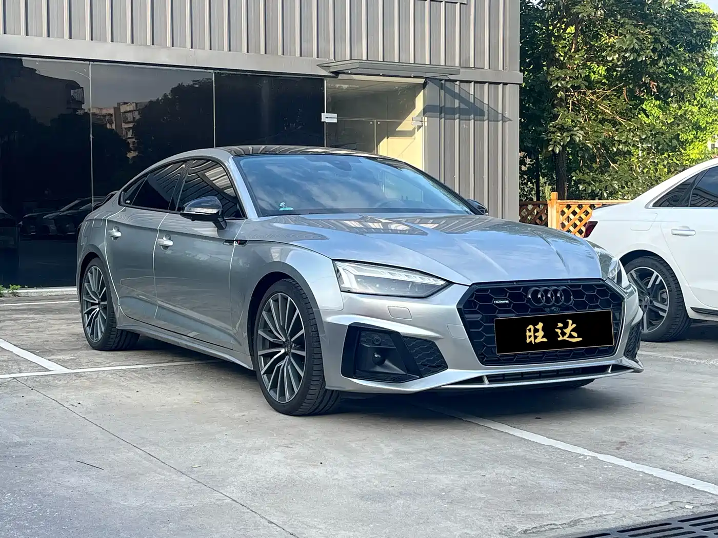 Audi A5 (Import) 2024 Sportback 40 TFSI quattro Luxury Dynamic фото 3