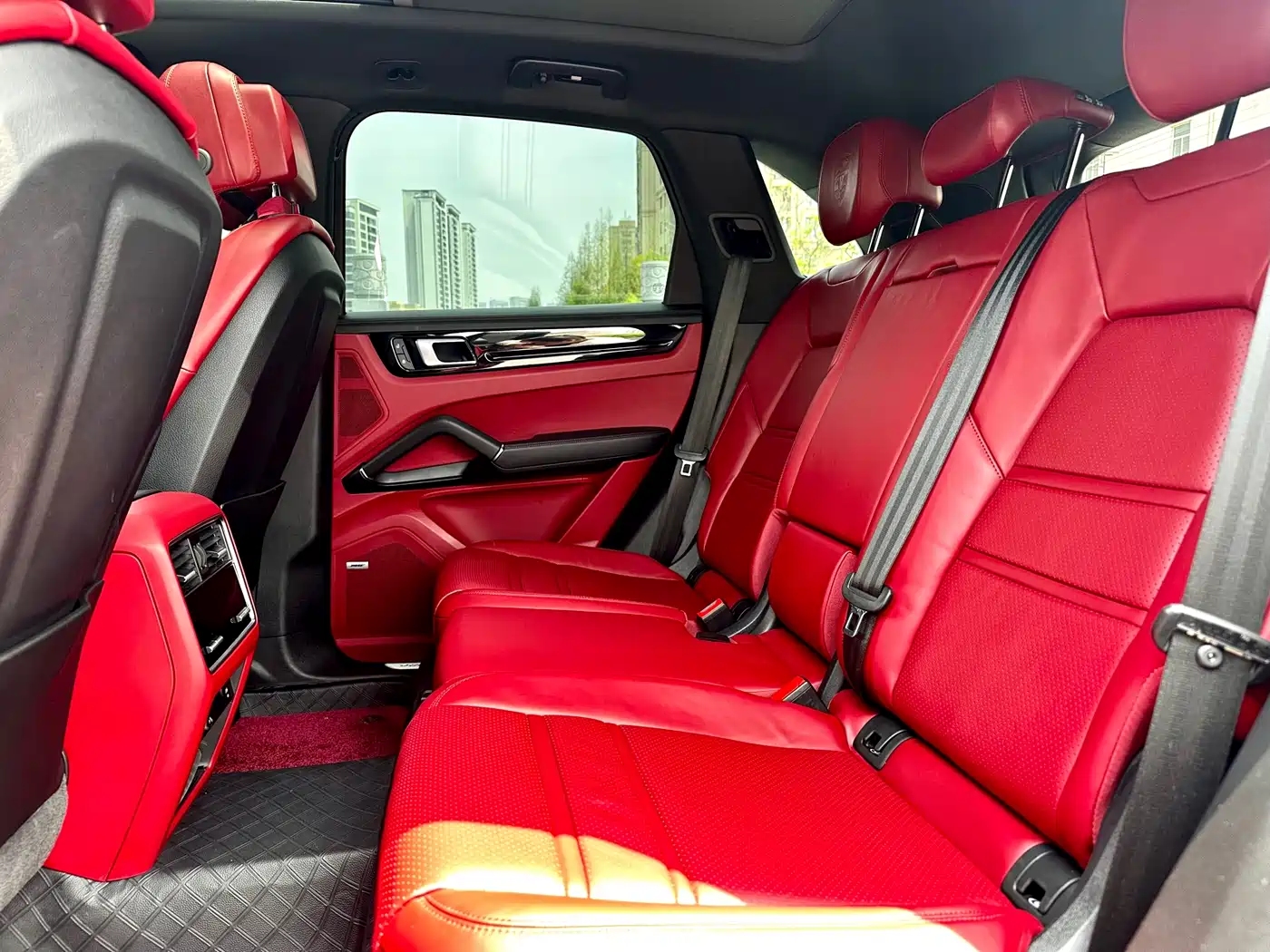 PORSCHE CAYENNE NEW ENERGY