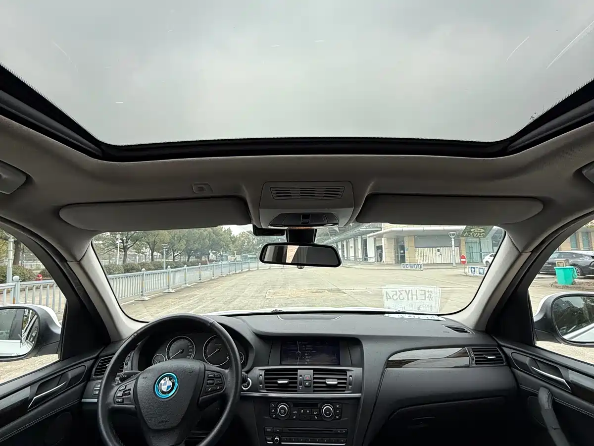 BMW X3 (Import) 2013 xDrive20i Luxury фото 9
