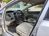 Фото 8 - Honda Civic