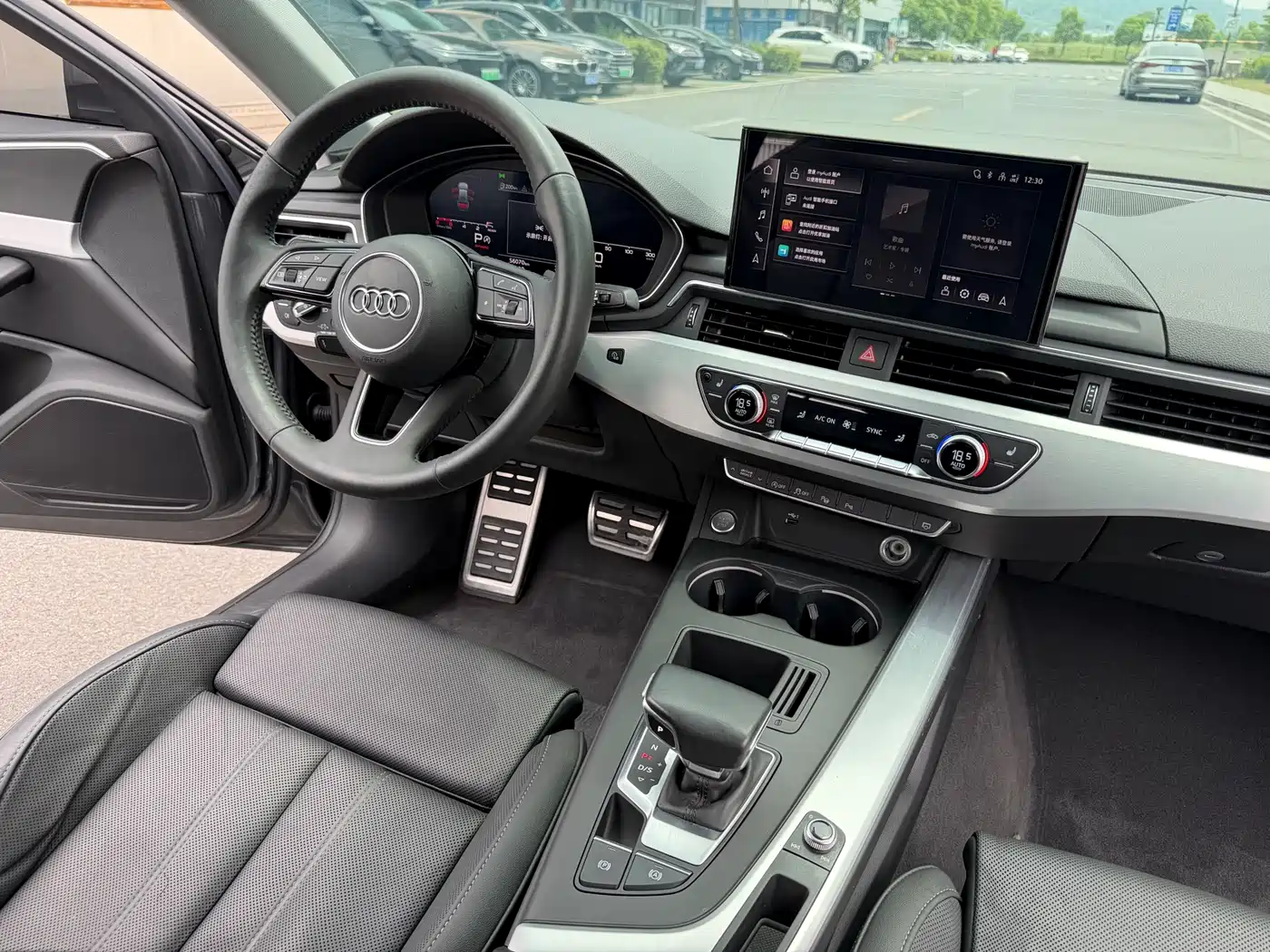 Audi A4L 2020 40 TFSI Luxury Dynamic фото 18