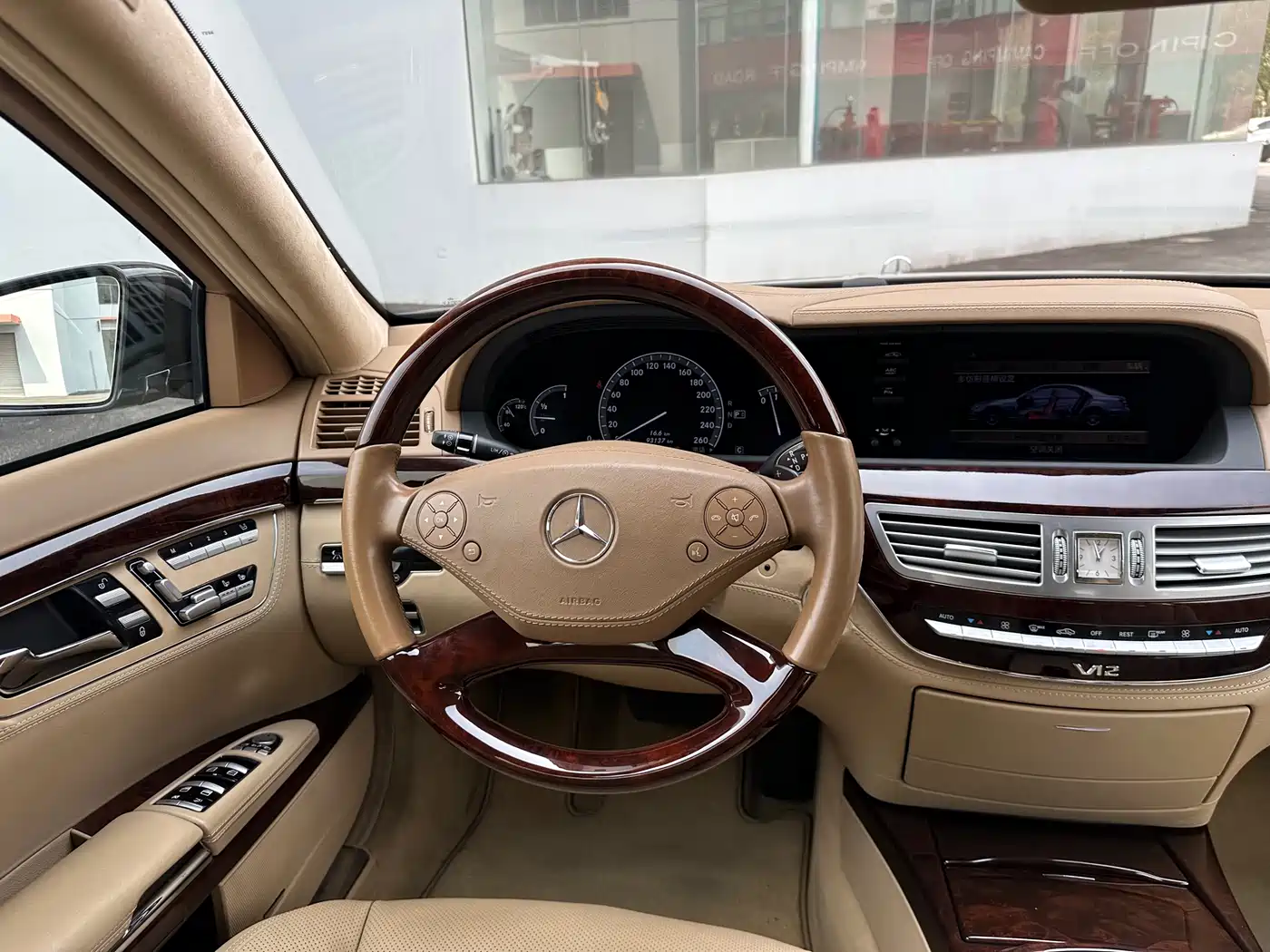 Mercedes-Benz S-Class 2010 S 600 L фото 39