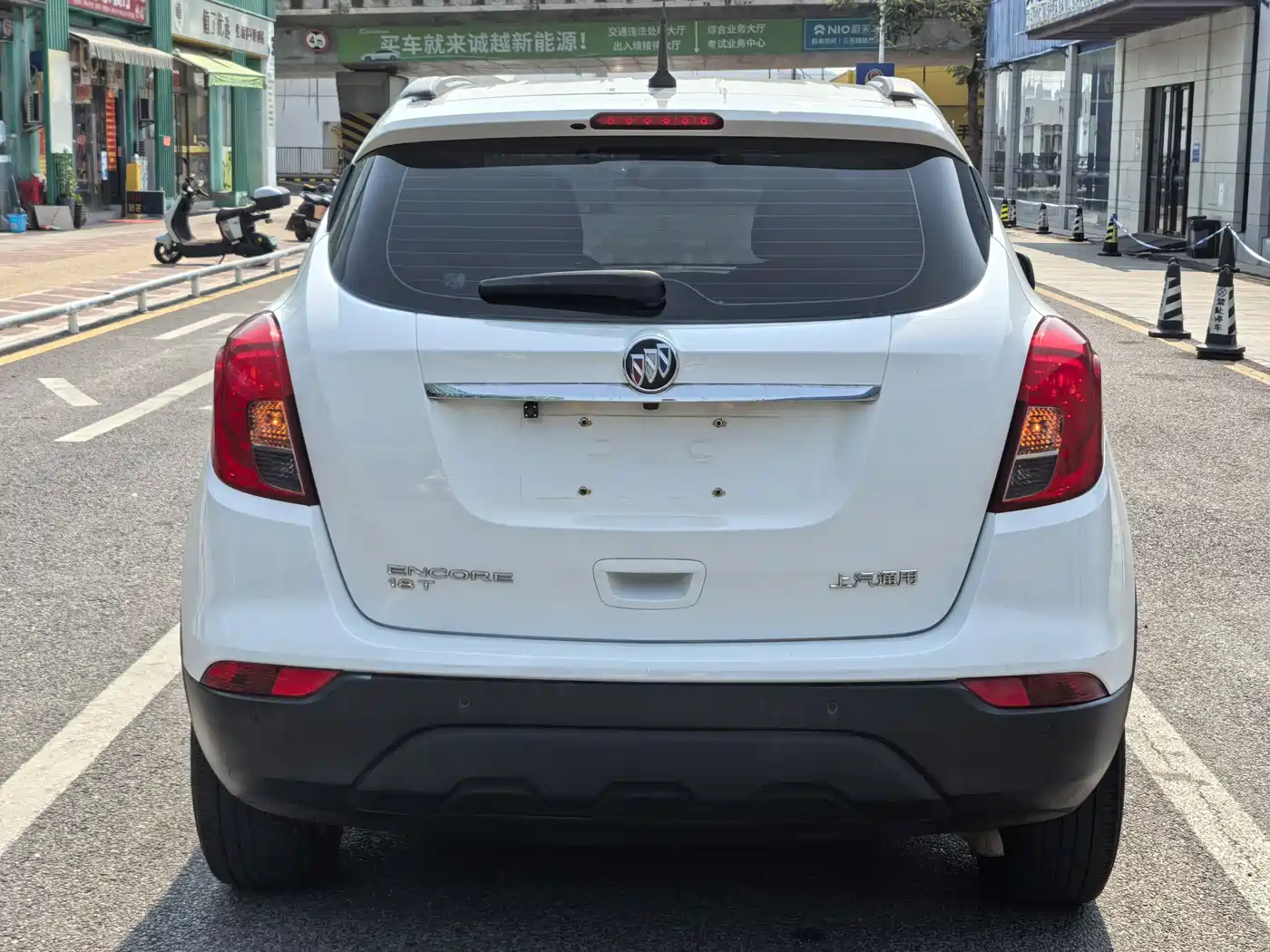 Buick Encore 2018 18T Automatic 2WD Urban Leading фото 12