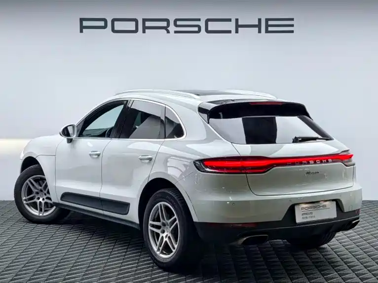 Porsche Macan 2018 Macan 2.0T фото 6