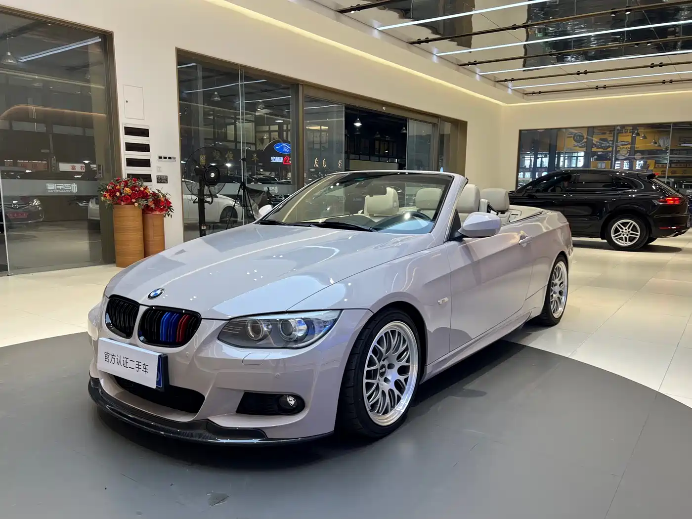 BMW 3 Series (Import) 2011 335i Convertible Coupe