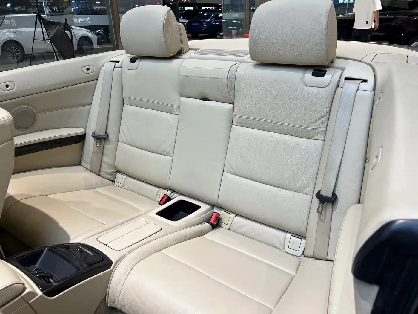 BMW 3 Series (Import) 2011 335i Convertible Coupe фото 15