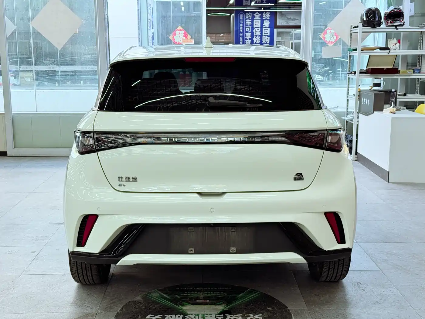 BYD Dolphin 2024 Glory Edition 420km Fashion Edition фото 6