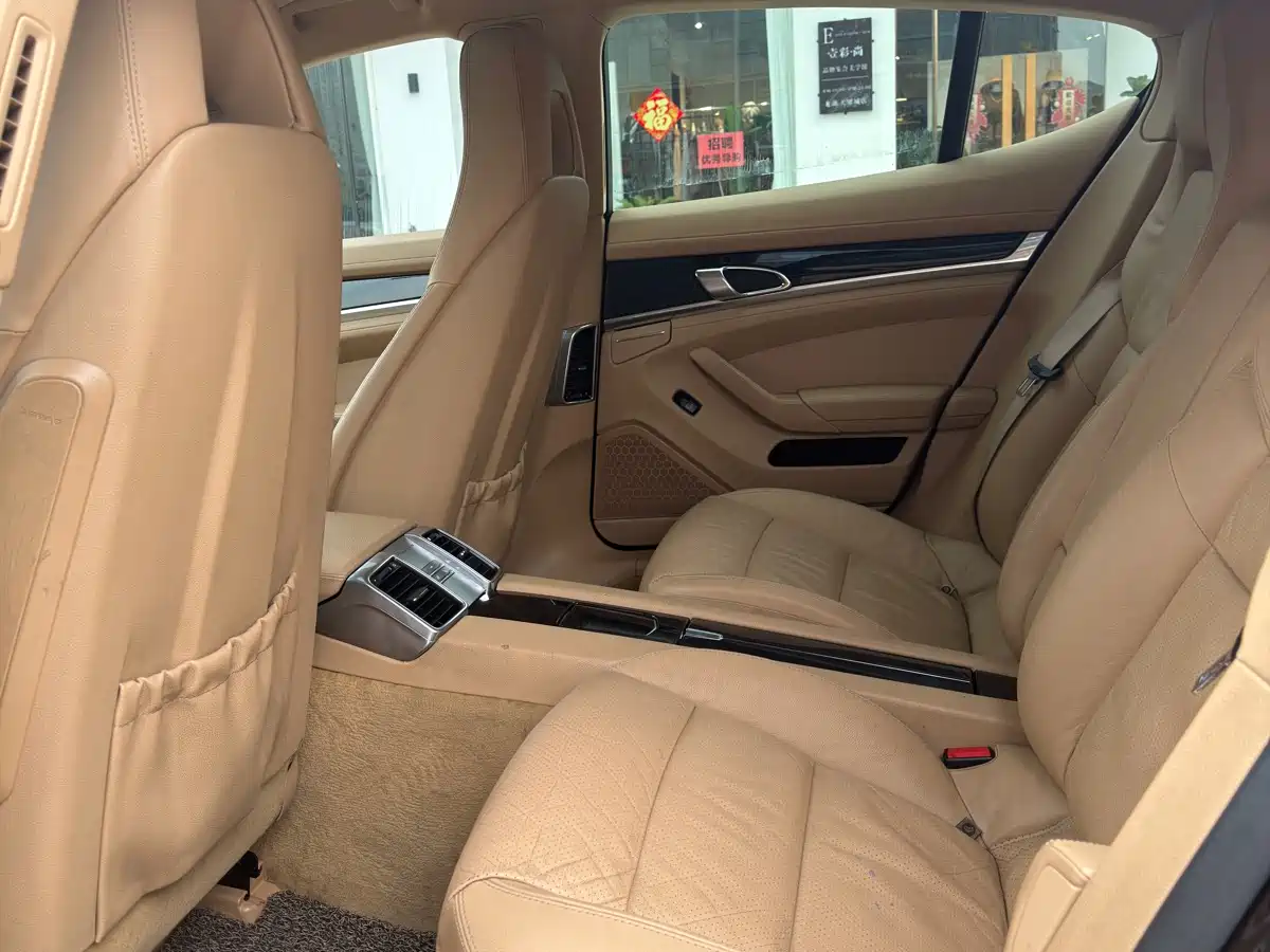 Porsche Panamera 2010 Panamera 3.6L фото 7