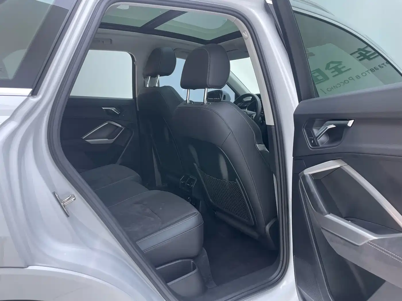 Audi Q3 2023 35 TFSI Fashion Dynamic (1.4T) фото 26