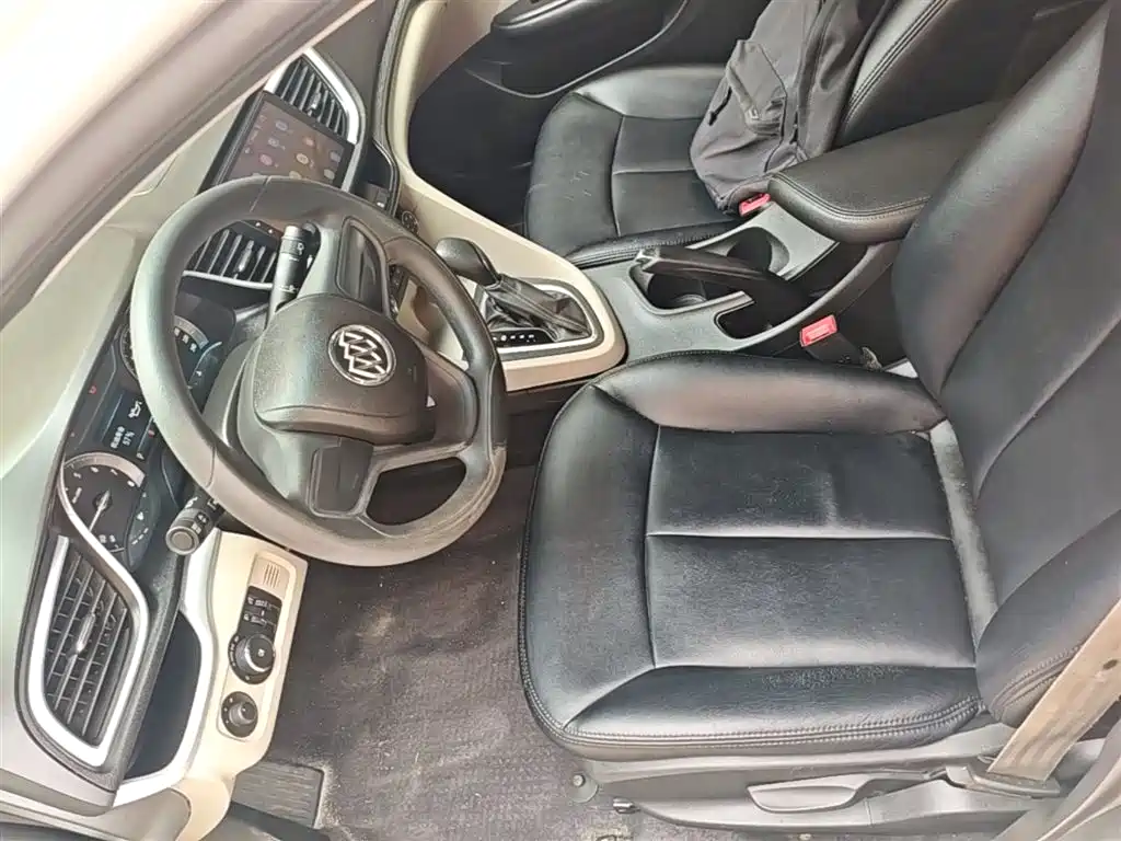 Buick Excelle 2021 Exemplar 1.5L Auto Progressive фото 16