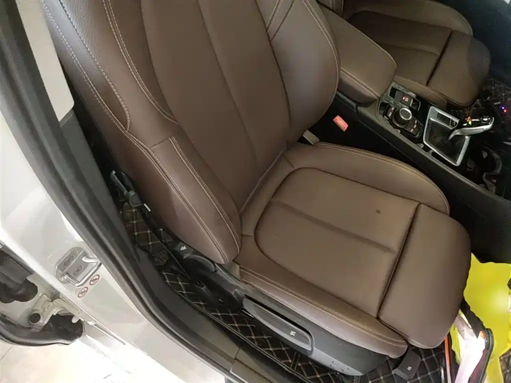 BMW 1 Series 2020 Model 120i M Sport Package фото 20