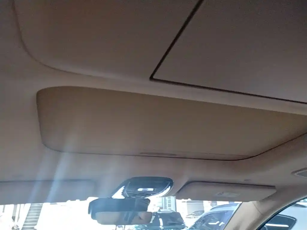 Voyah Auto Voyah Dreamer 2025 Model PHEV 4WD Premium QianKun Edition фото 18