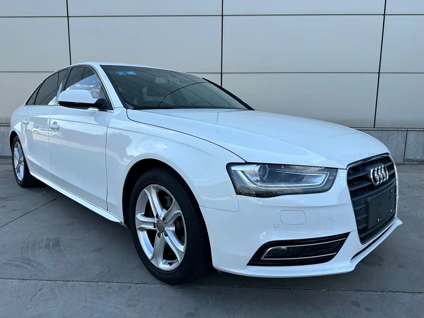 Audi A4L 2015 35 TFSI Auto Standard фото 3