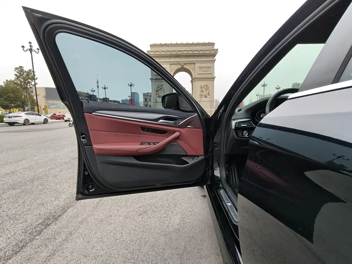 BMW 5 Series New Energy 2022 Facelift 535Le Pioneer M Sport Package фото 16