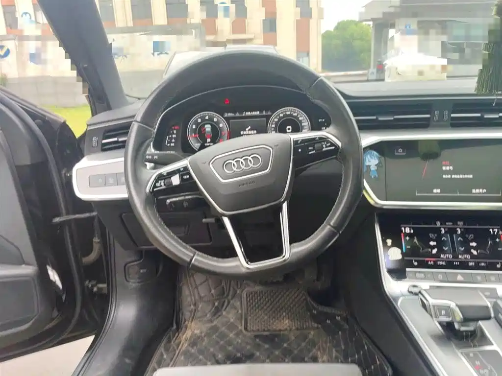 Audi A6L 2021 45 TFSI quattro Exclusive Sport фото 3